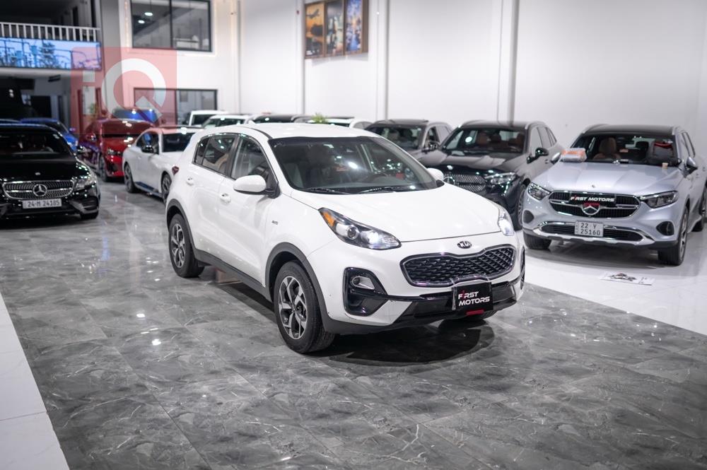 https://cdn.iqcars.io97d9cccf-a535-44ec-8e26-4ea56f884371_0.jpg